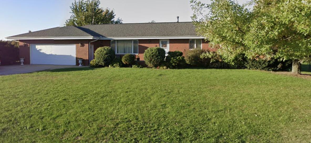 504 E Oaks Rd., Urbana, IL 61802