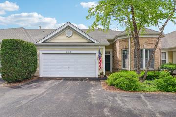 202 Enfield Ln., Grayslake, IL 60030