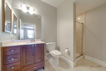 977 Harris Rd. #115, Grayslake, IL 60030