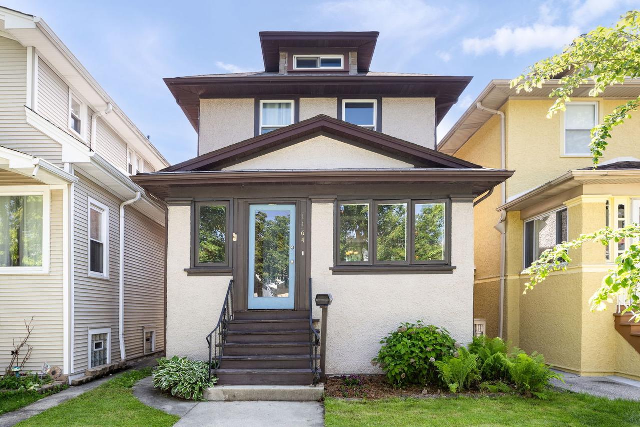 1164 S Harvey Ave., Oak Park, IL 60304