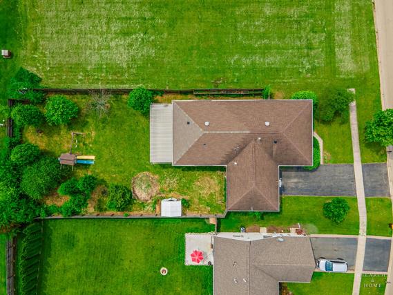 1319 Sage Ln., Harvard, IL 60033