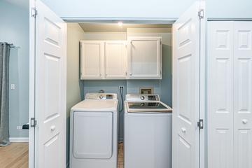 1321 Spalding Dr., Mundelein, IL 60060