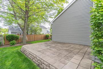 1321 Spalding Dr., Mundelein, IL 60060