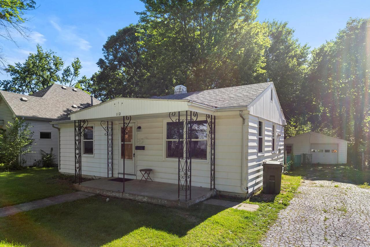112 S Poplar St., Urbana, IL 61802