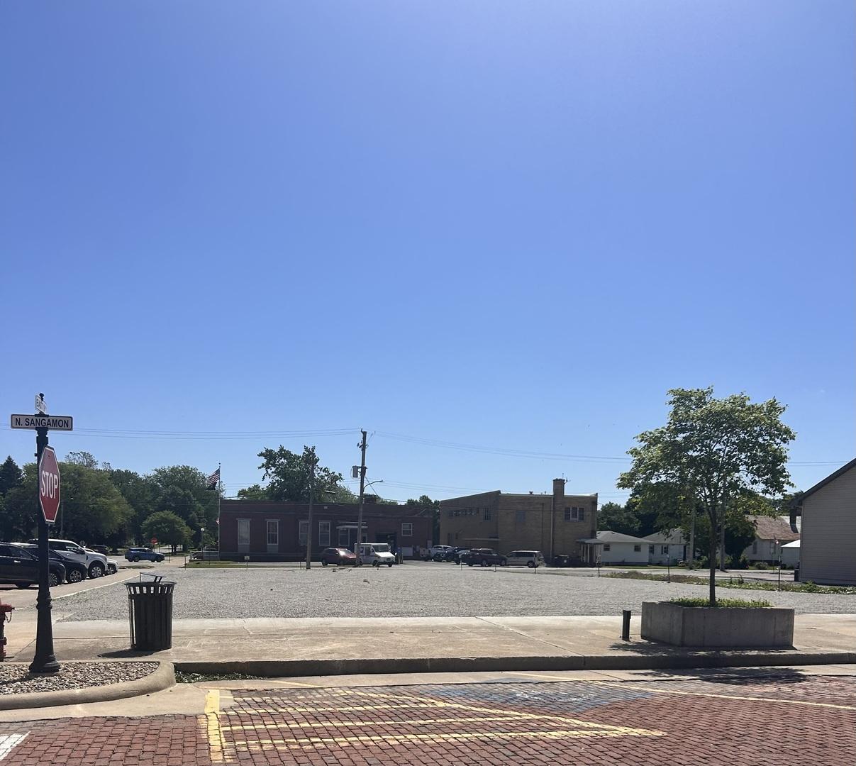 132 N Sangamon Ave., Gibson City, IL 60936
