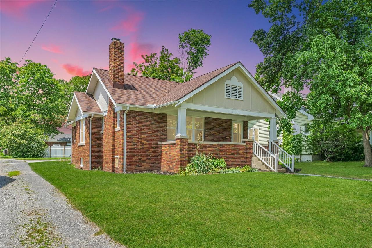 1414 Oak St., Danville, IL 61832
