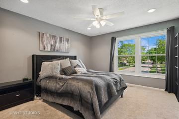 429 Bristol Way, Cary, IL 60013