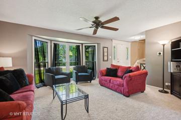 429 Bristol Way, Cary, IL 60013