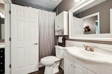 429 Bristol Way, Cary, IL 60013