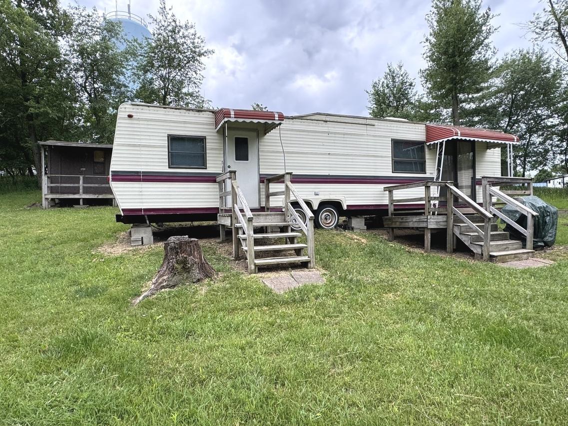13-89 Woodhaven Lakes, Sublette, IL 61367