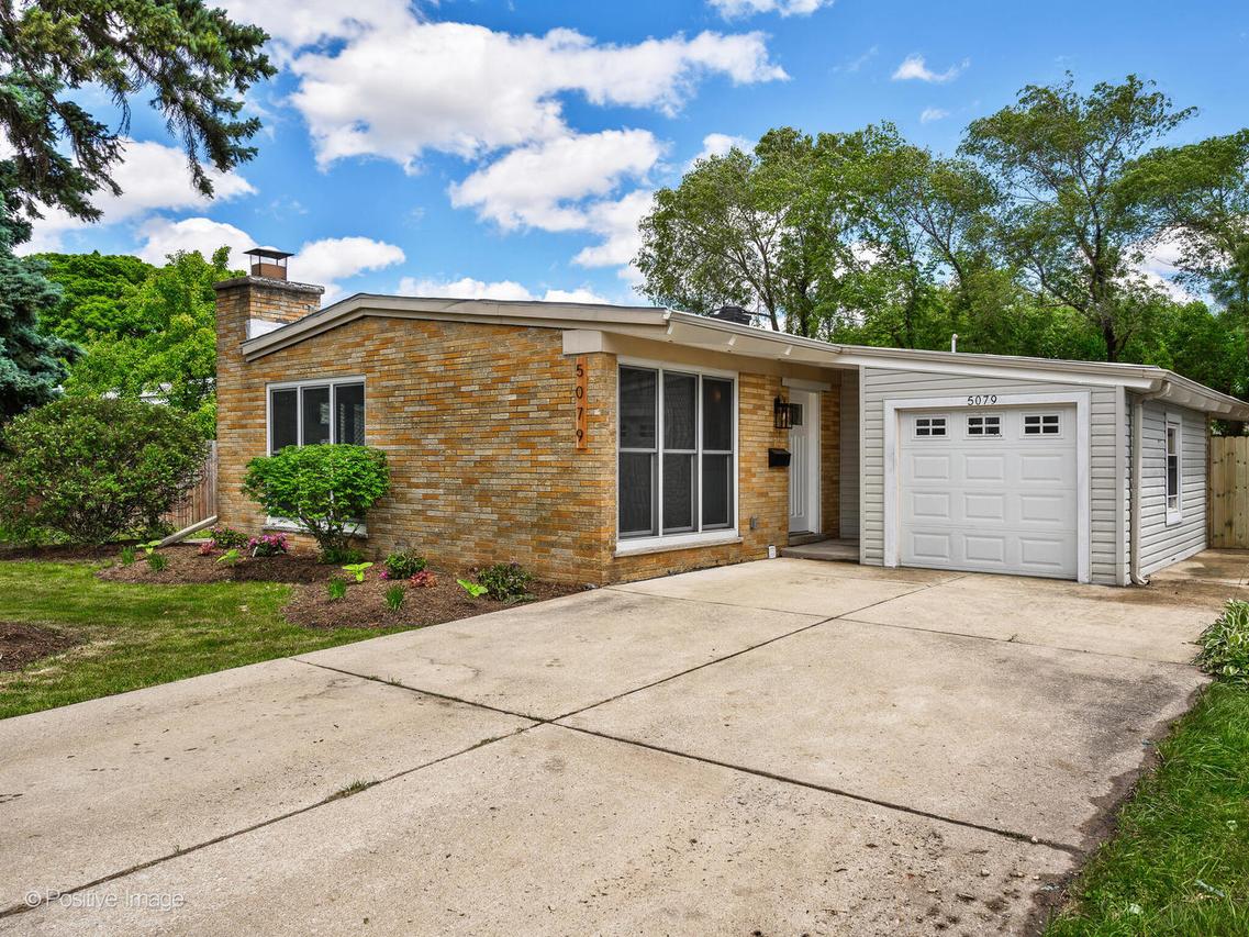 5079 N Olympia Ave., Chicago, IL 60656