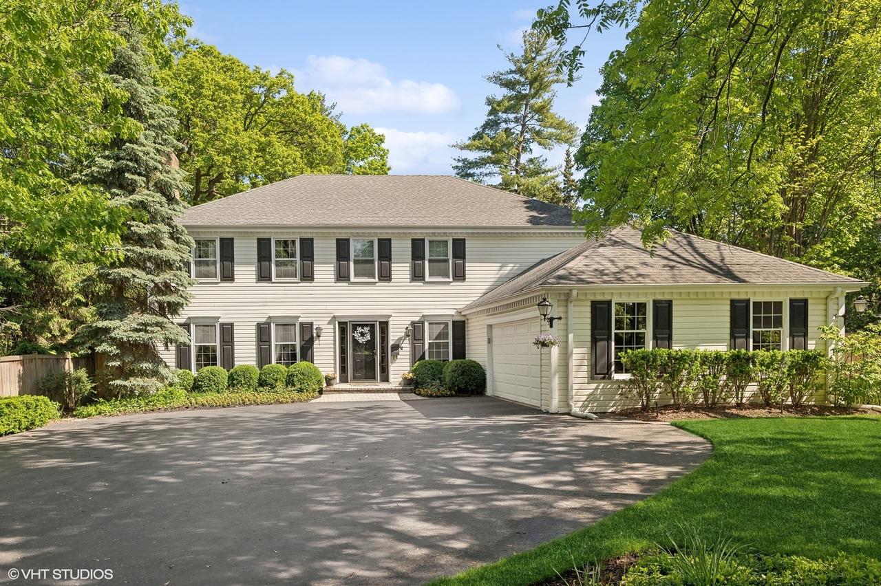 2946 Lake Ave., Wilmette, IL 60091