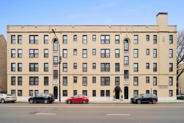 604 W Addison St. #B2, Chicago, IL 60613