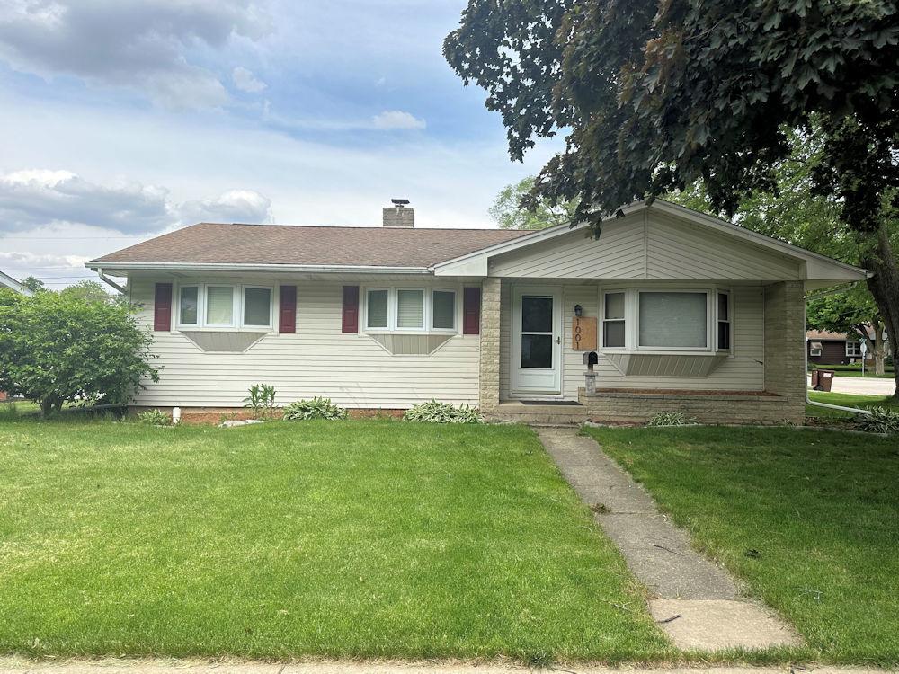 1001 Westview Dr., Rochelle, IL 61068