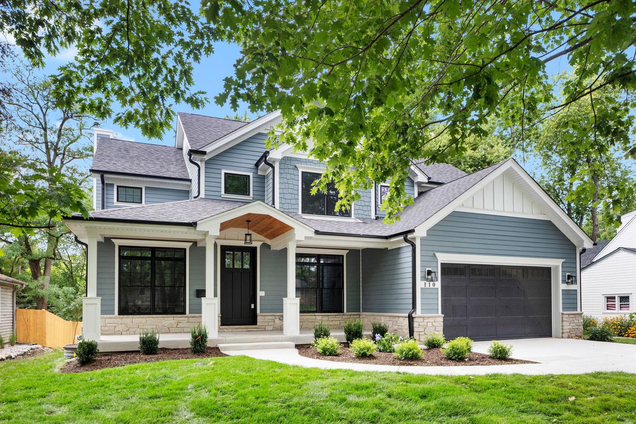 110 S Lorraine Rd., Wheaton, IL 60187