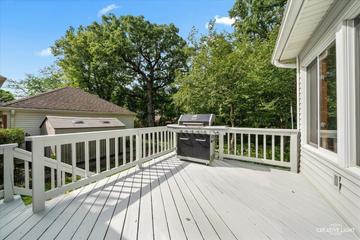 704 Nordic Ct., Batavia, IL 60510