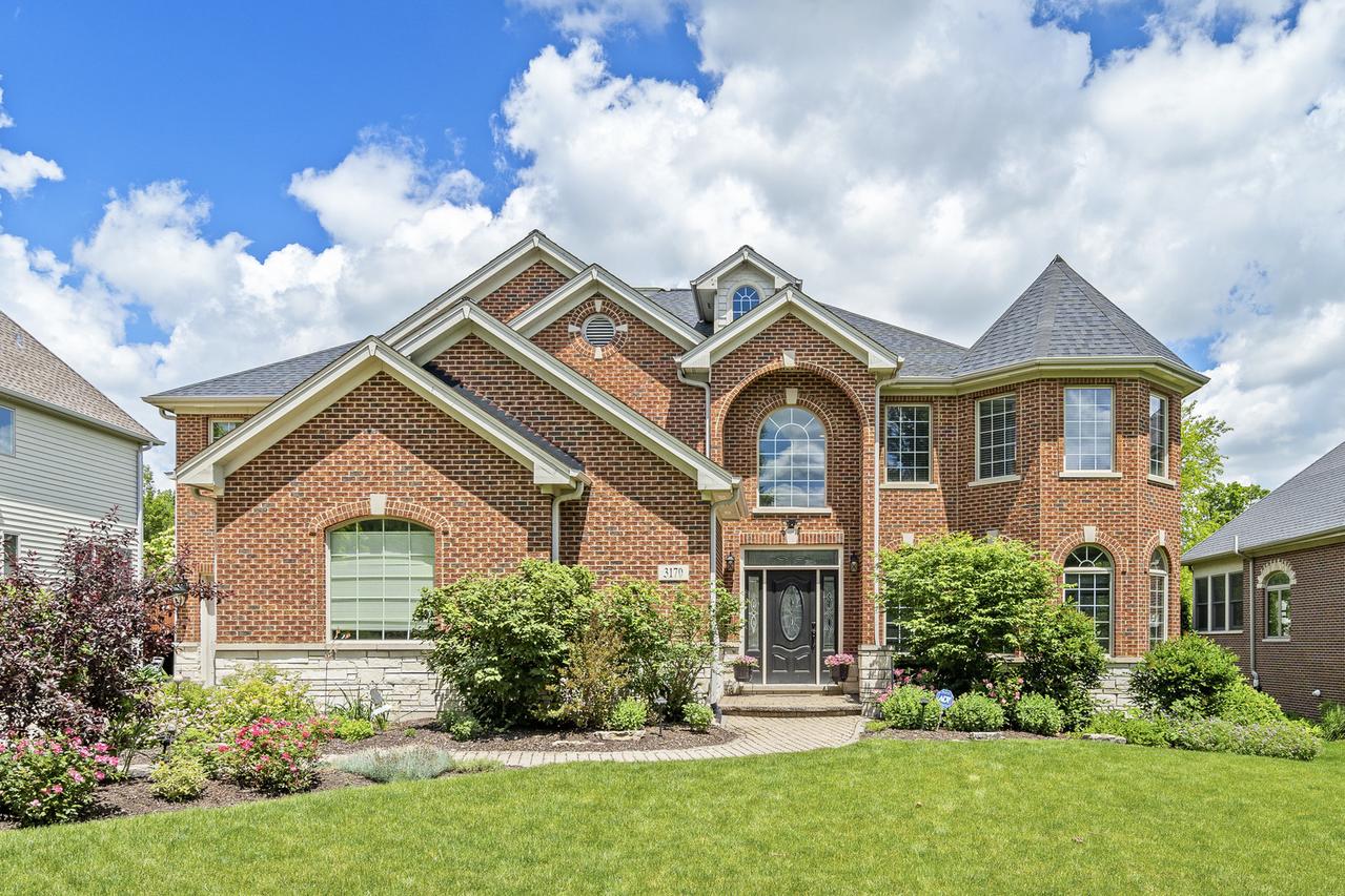 3170 Burlington Ave., Lisle, IL 60532