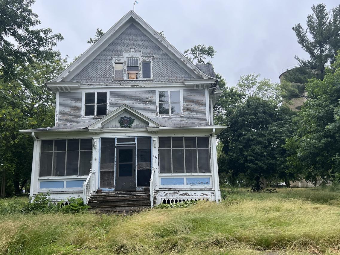 111 S Crossley St., Melvin, IL 60952