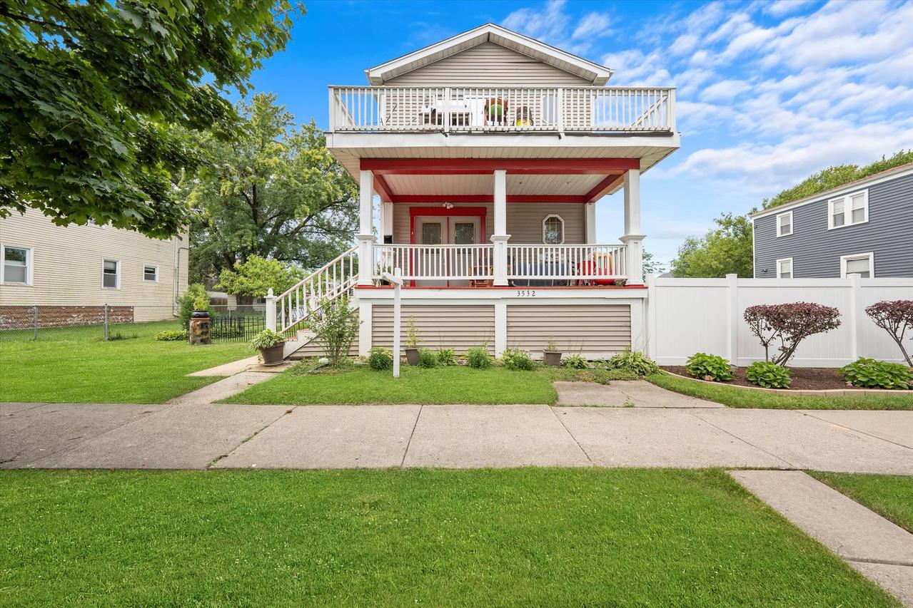 3532 Prairie Ave., Brookfield, IL 60513