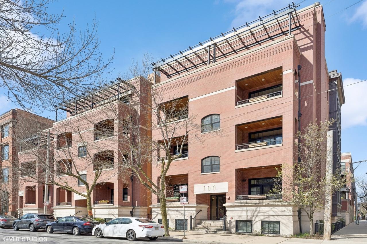 100 S Sangamon St. #3S, Chicago, IL 60607