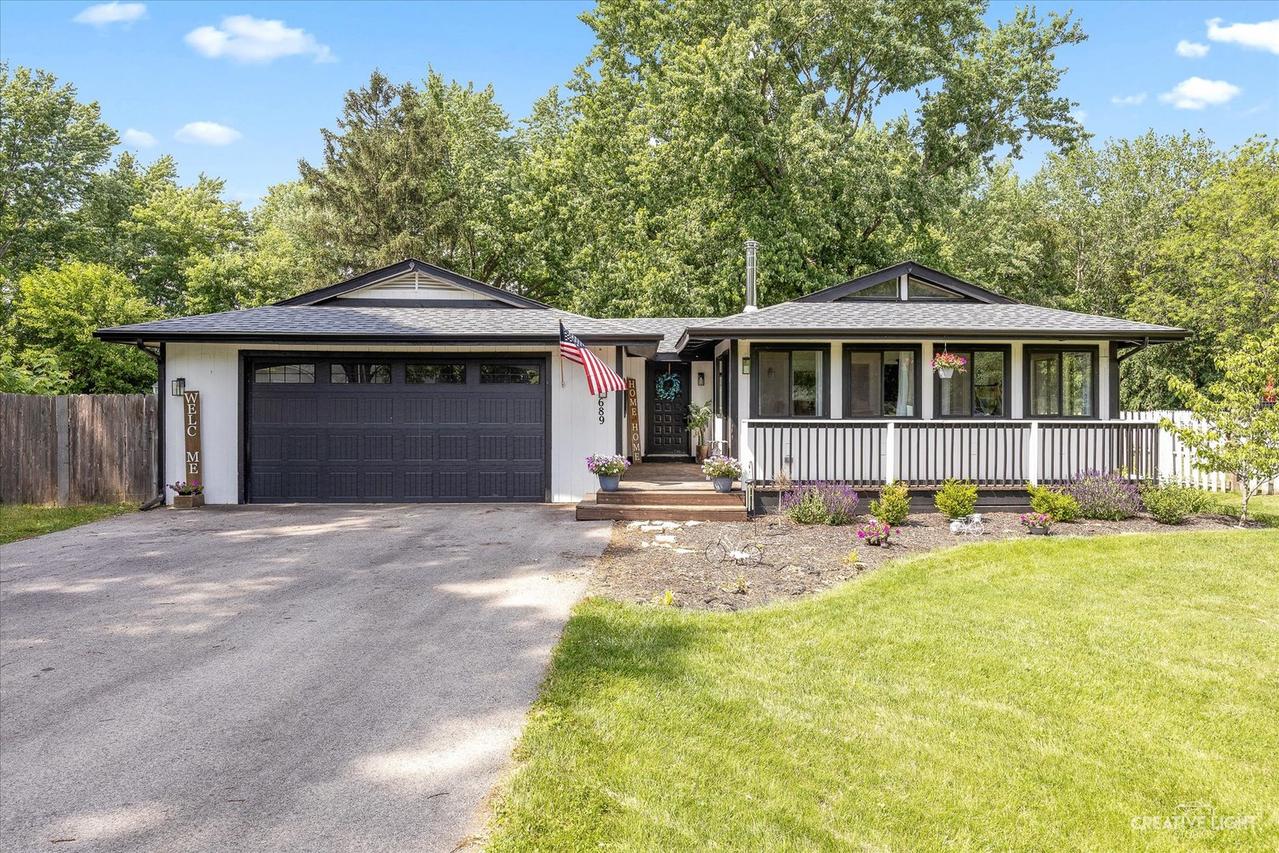 689 Lasalle Dr., Somonauk, IL 60552
