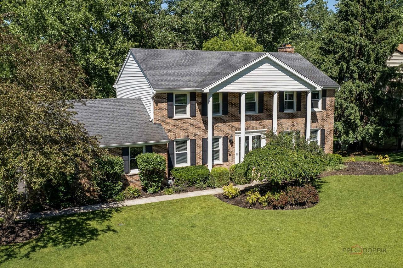 1022 Twisted Oak Ct., Algonquin, IL 60102