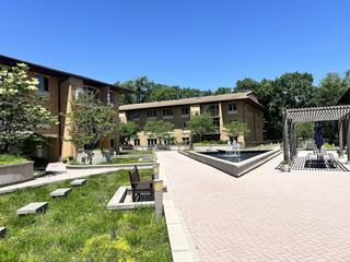 2500 W Talcott Rd. #206, Park Ridge, IL 60068