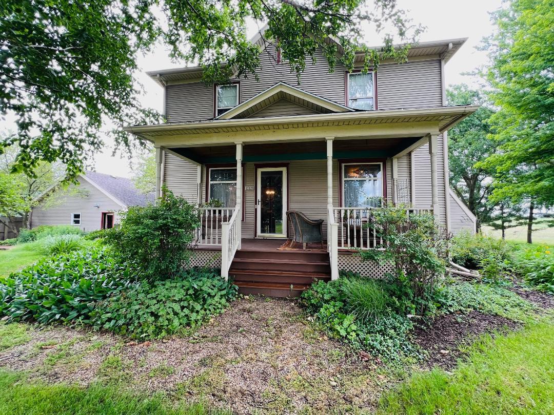 6367 S Woodlawn Rd., Rochelle, IL 61068
