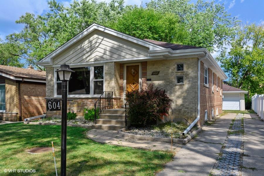 604 Lavergne Ave., Wilmette, IL 60091