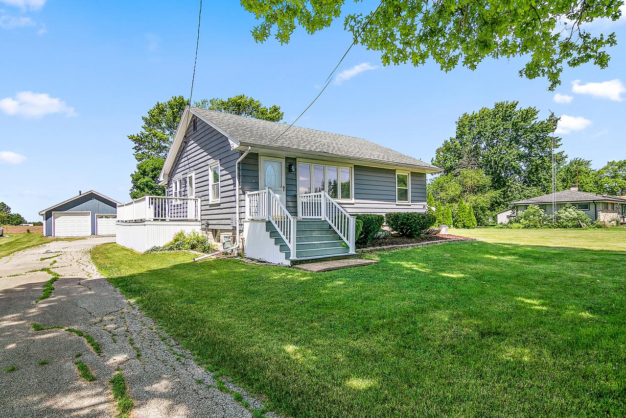 4072 N State Route 1 17, Momence, IL 60954
