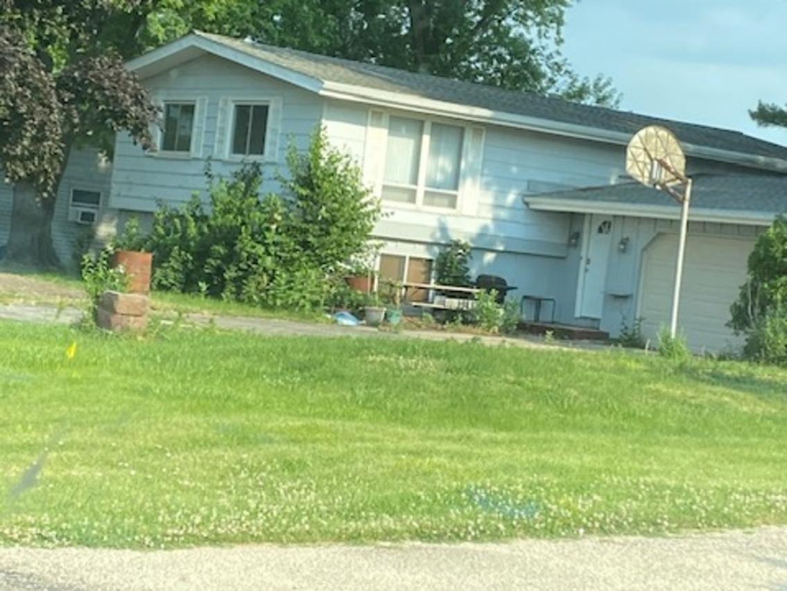 12 Airport Rd., Ottawa, IL 61350