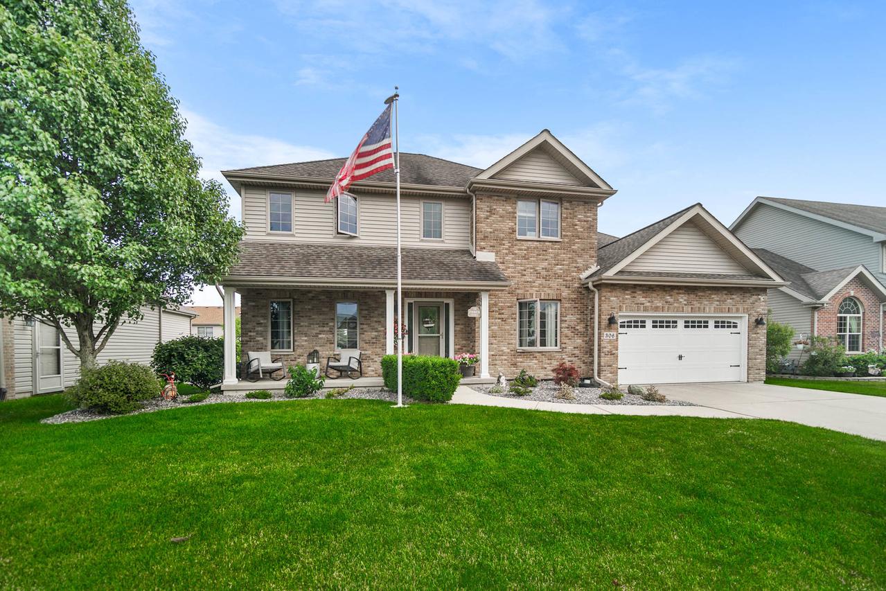 306 Aspen Dr., Beecher, IL 60401