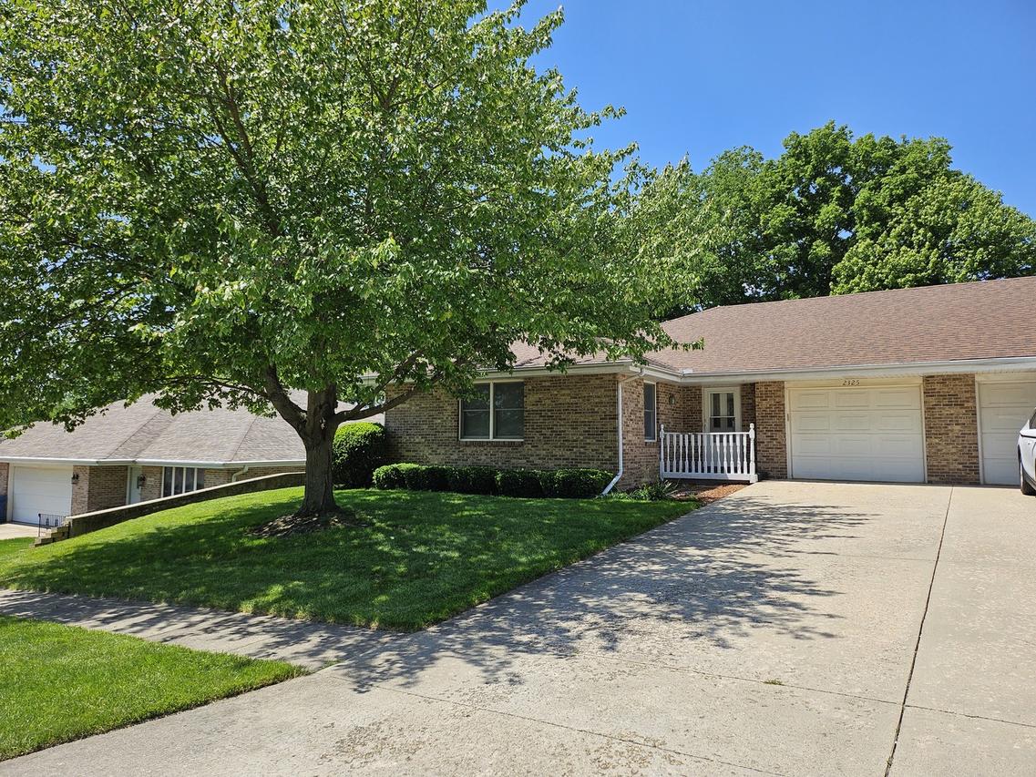 2325 Lynwood St., Morris, IL 60450