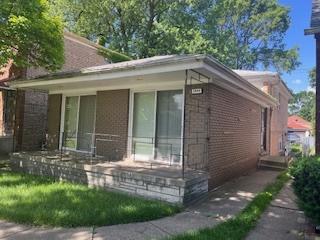 8944 S Jeffery Blvd., Chicago, IL 60617