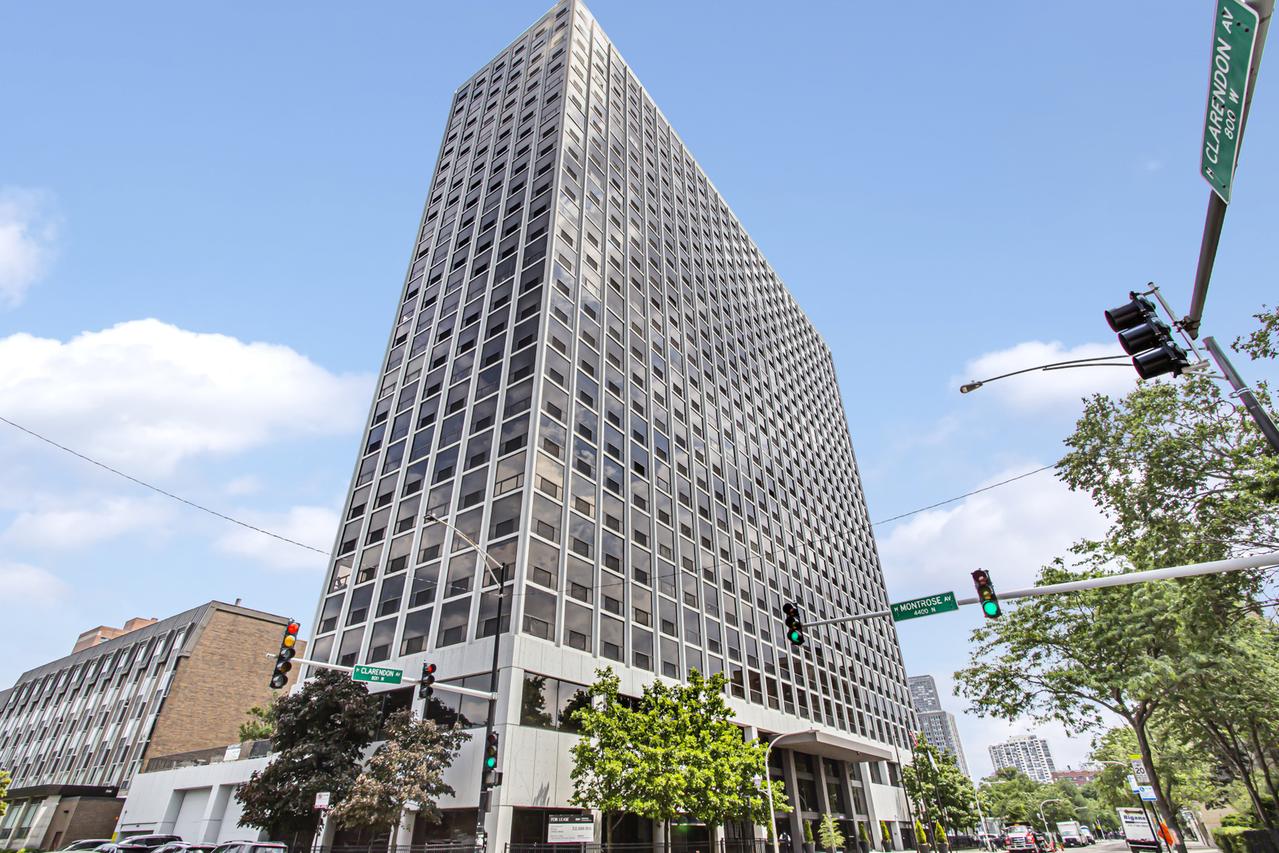 4343 N Clarendon Ave. #901, Chicago, IL 60613