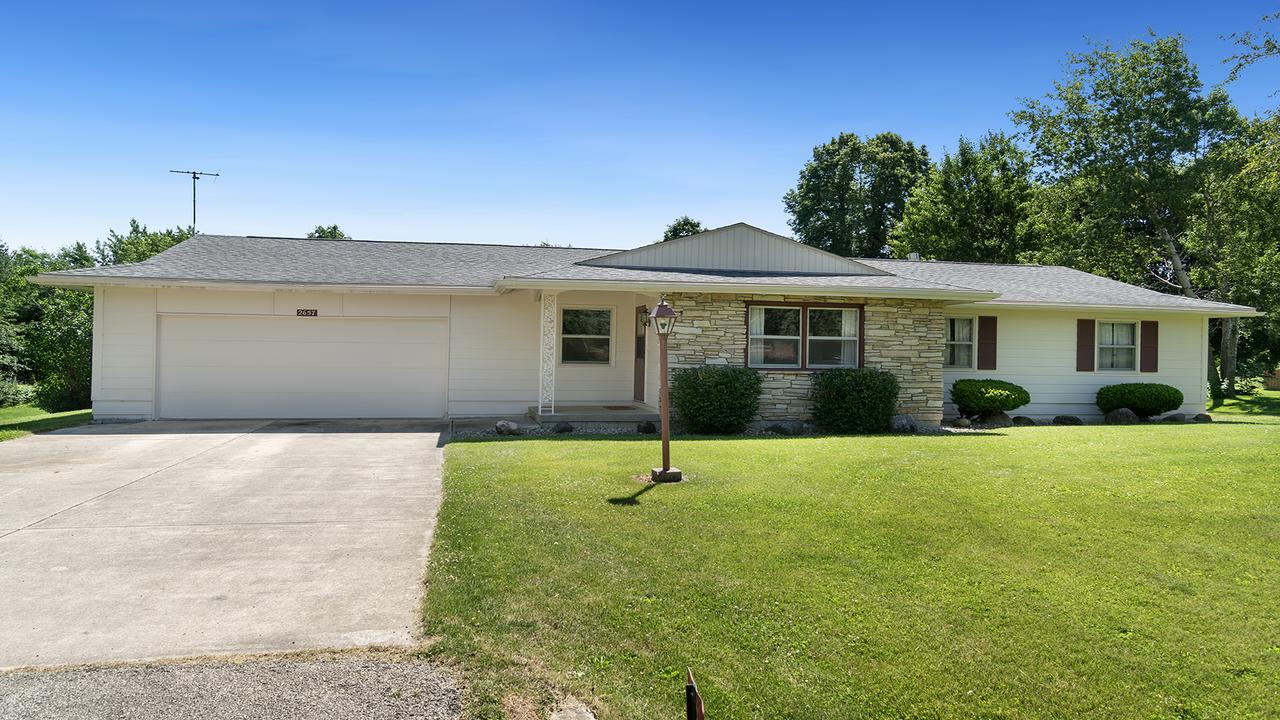 2657 Lynnville Ct., Lindenwood, IL 61049