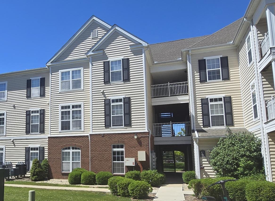 1905 N Lincoln Ave. #103, Urbana, IL 61801