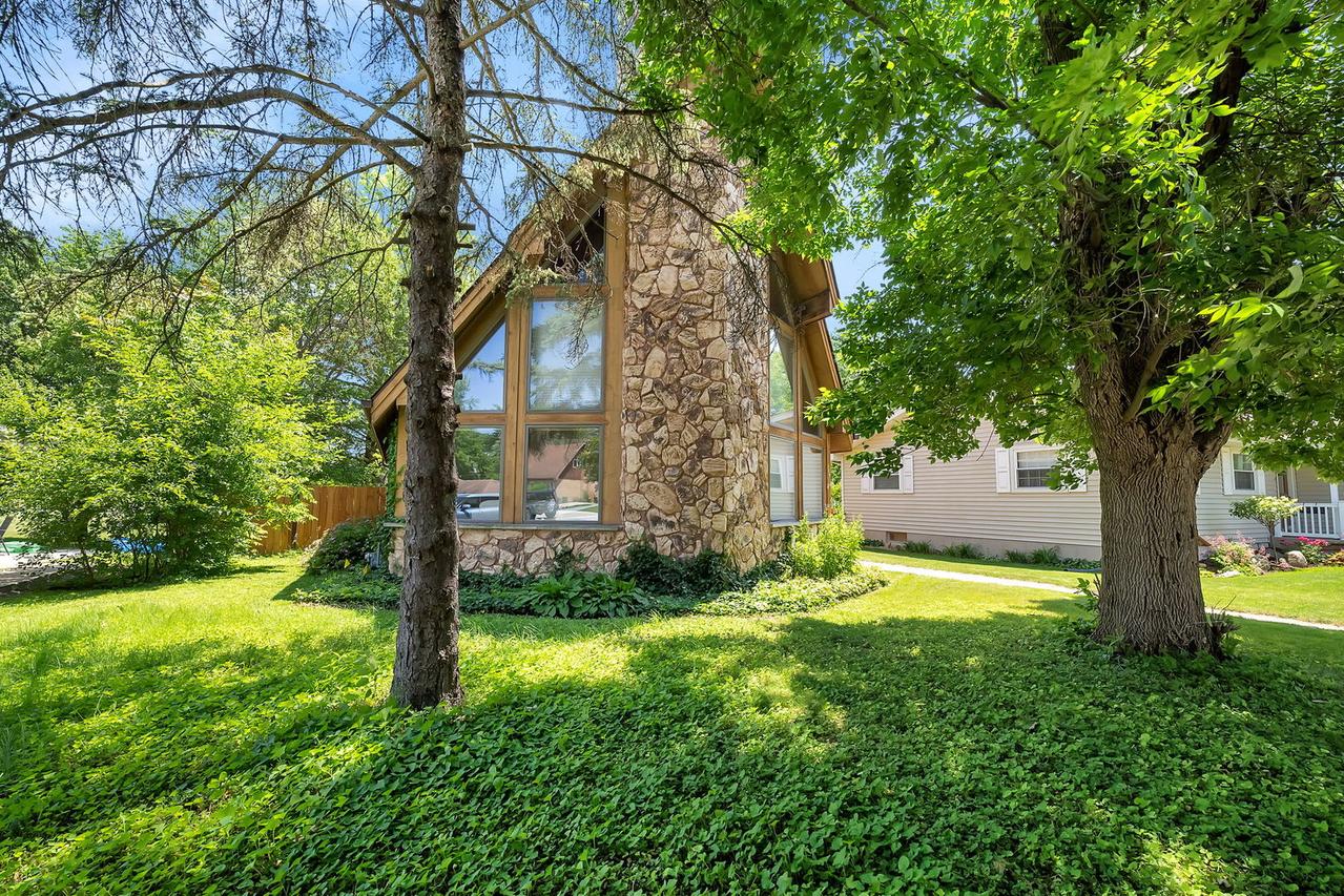409 Maxwell St., Beecher, IL 60401