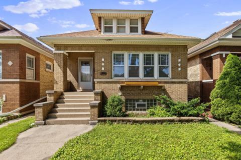 5908 W Grace St., Chicago, IL 60634