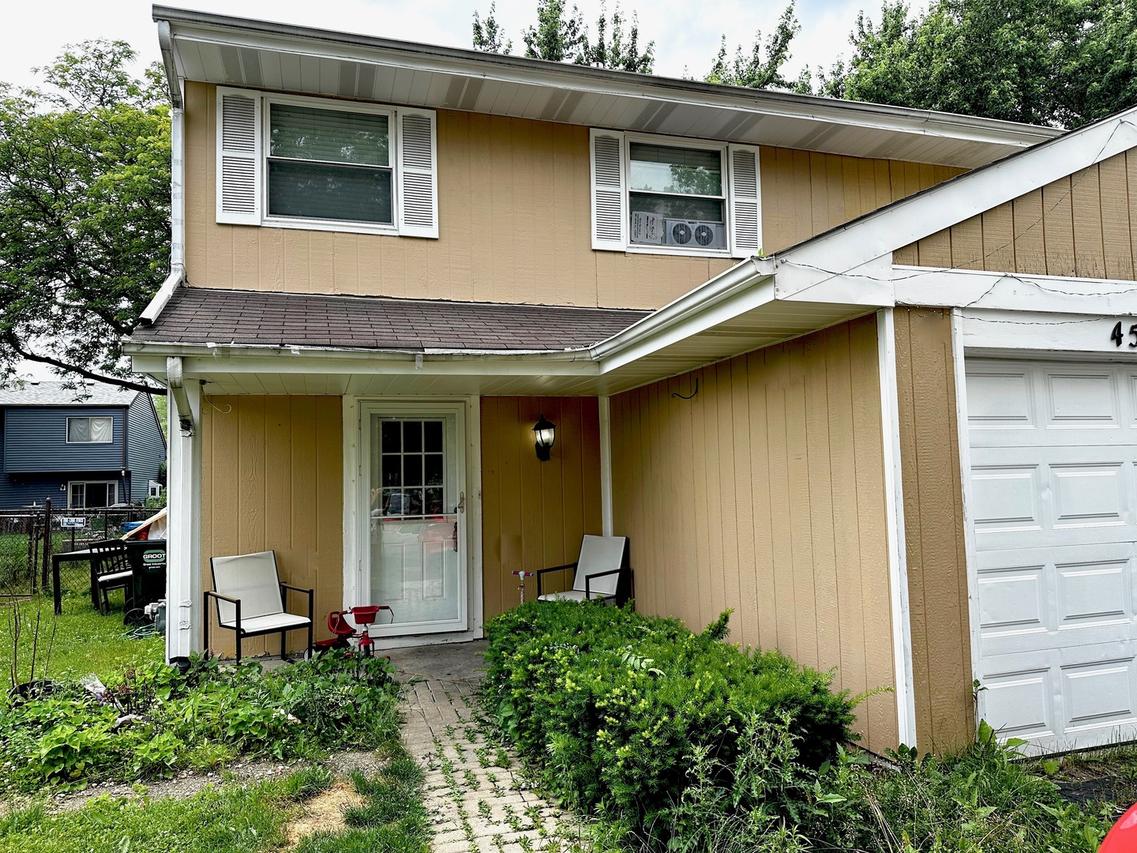 4512 Whitney Dr., Hanover Park, IL 60133
