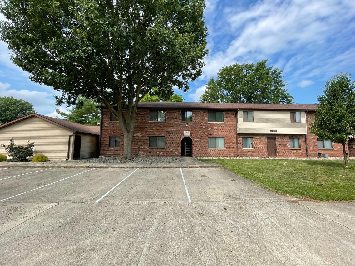 1803 Oliver Dr. #5, Urbana, IL 61802