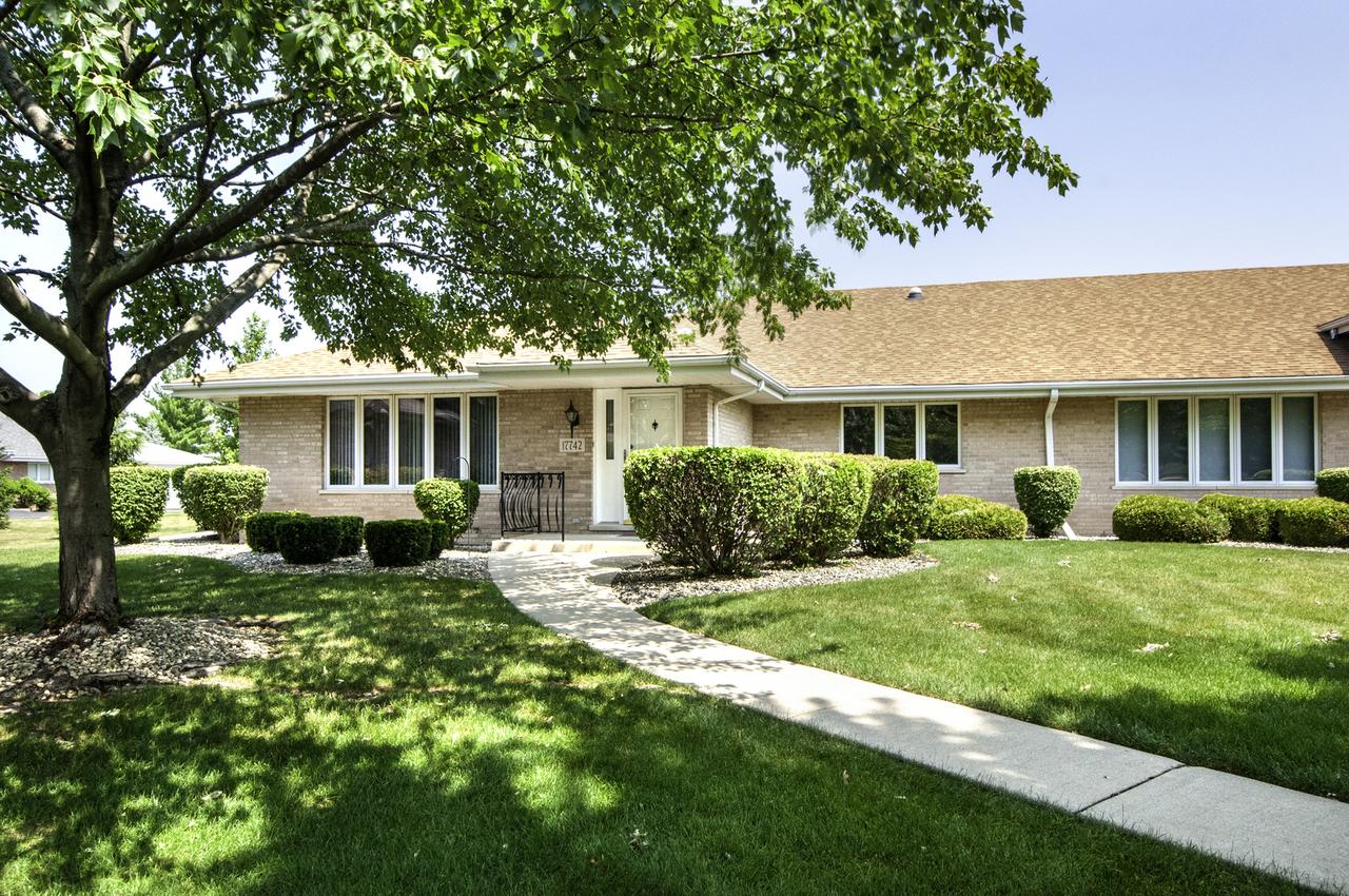 17742 New Hampshire Ct., Orland Park, IL 60467