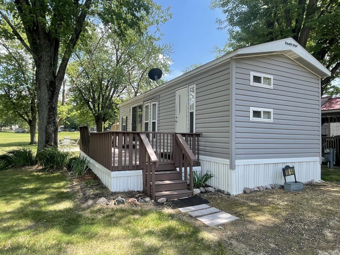 18-59 Woodhaven Lakes, Sublette, IL 61367