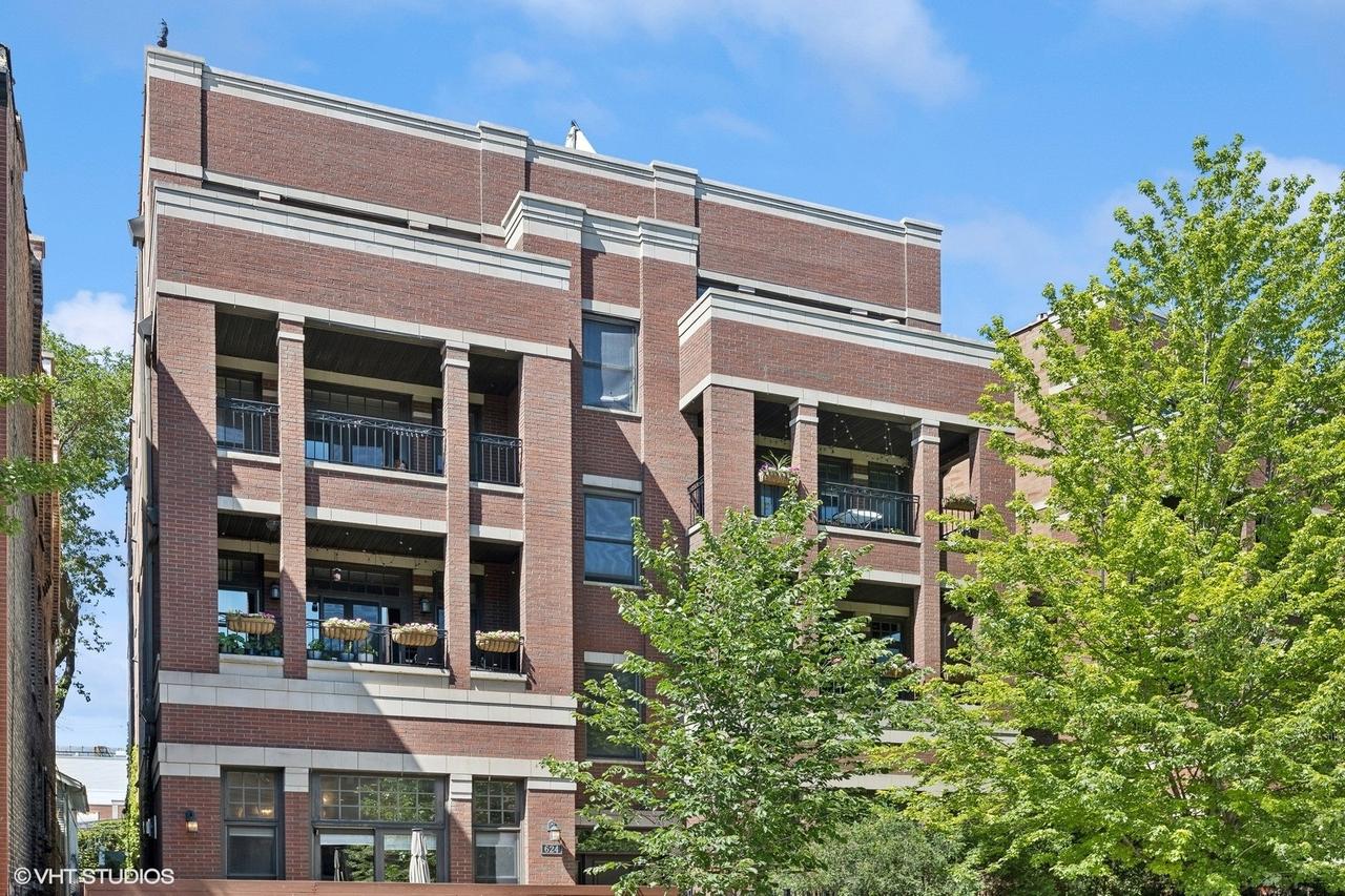 622 W Schubert Ave. #4E, Chicago, IL 60614