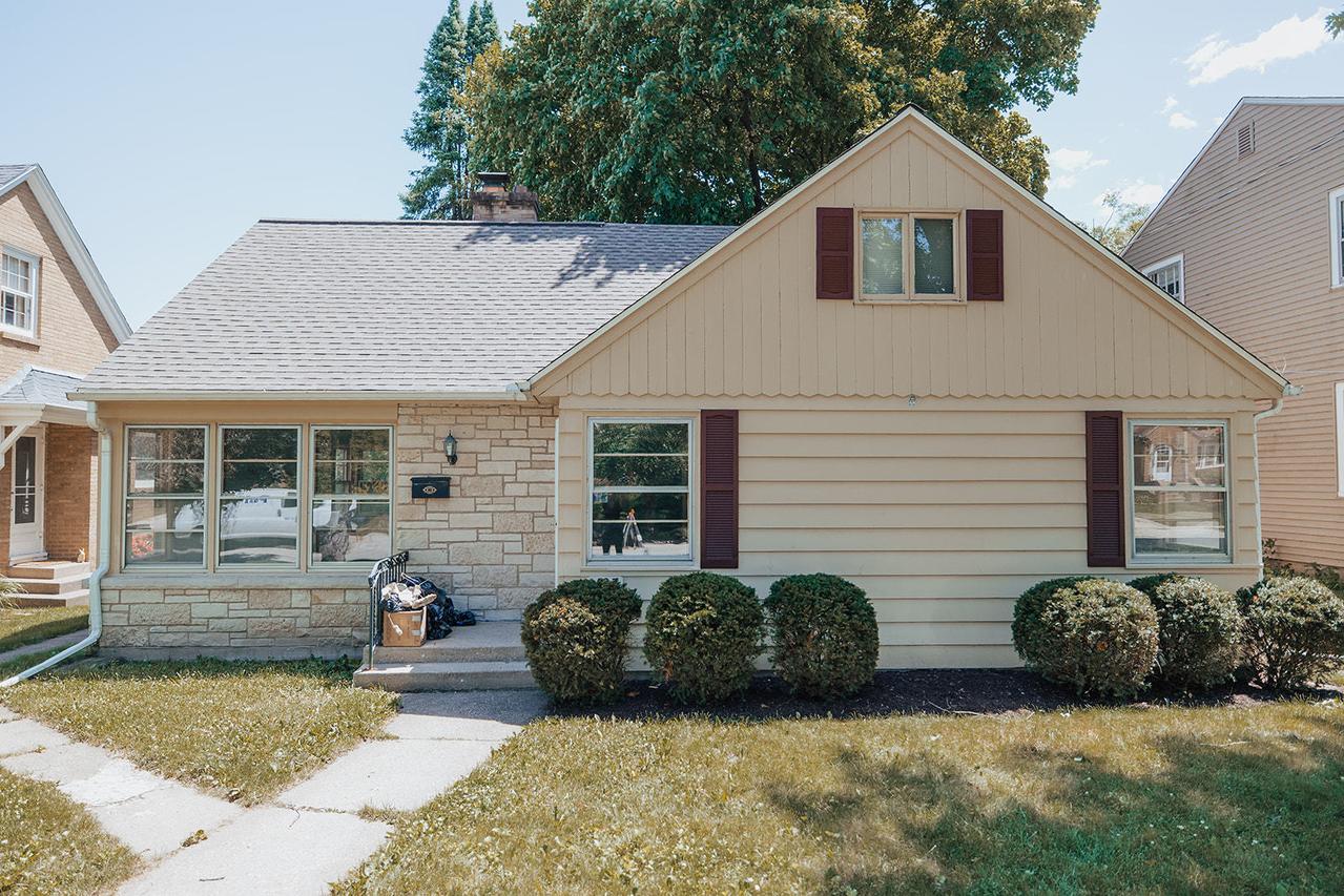 127 Robert Ave., Rockford, IL 61107
