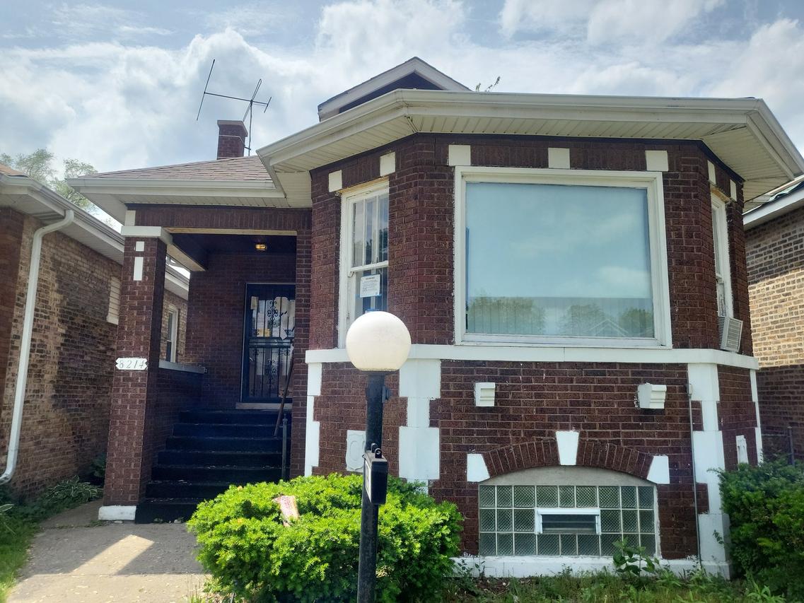 [Address Hidden by Seller], Chicago, IL 60617