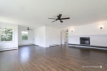 7818 Highview Dr., Wonder Lake, IL 60097