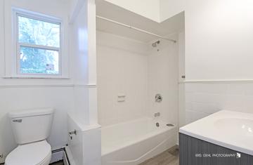 7818 Highview Dr., Wonder Lake, IL 60097