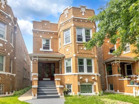 5330 W Wrightwood Ave., Chicago, IL 60639