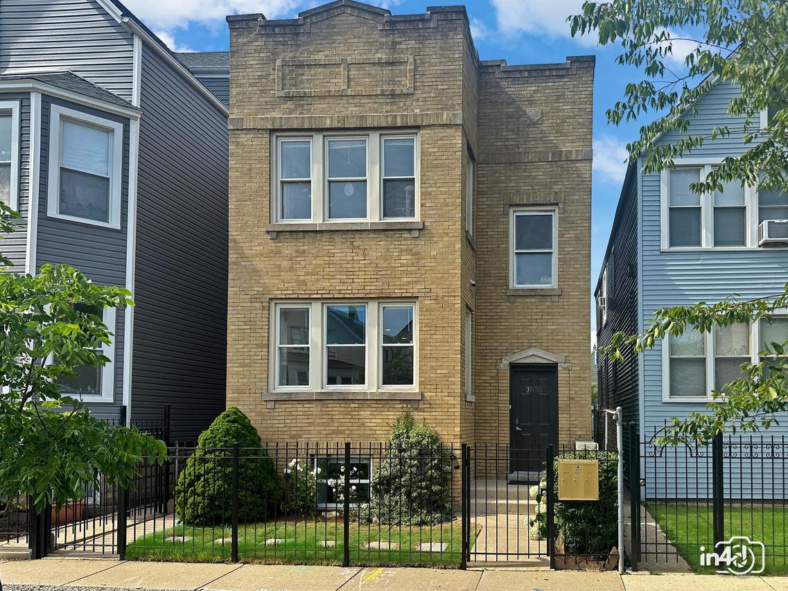 3650 W Shakespeare Ave., Chicago, IL 60647
